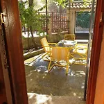 Апартаменты Traditional House In Village Anavryti Спарта