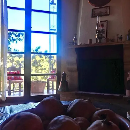 Traditional House In Village Anavryti * أسبرطة