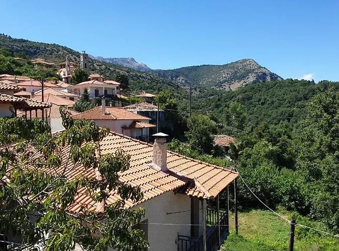 Traditional House In Village Anavryti Appartement *