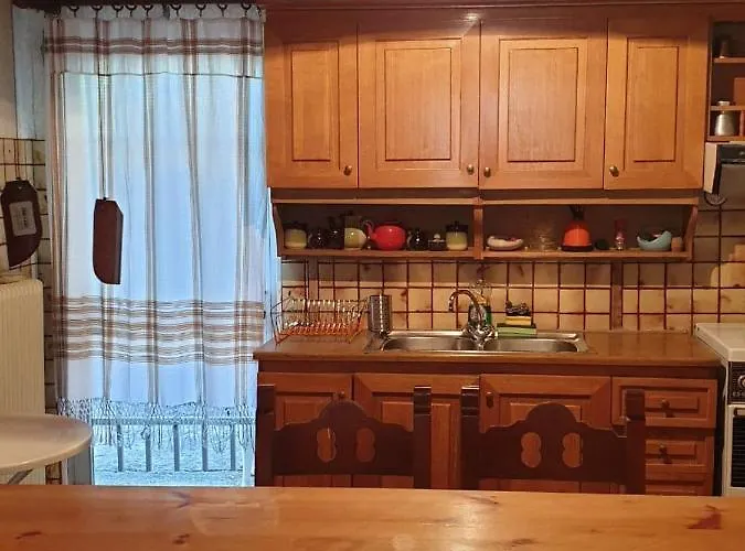 Traditional House In Village Anavryti Appartement Sparta